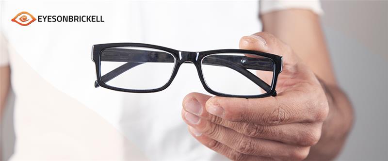 Choosing the Right Sunglasses